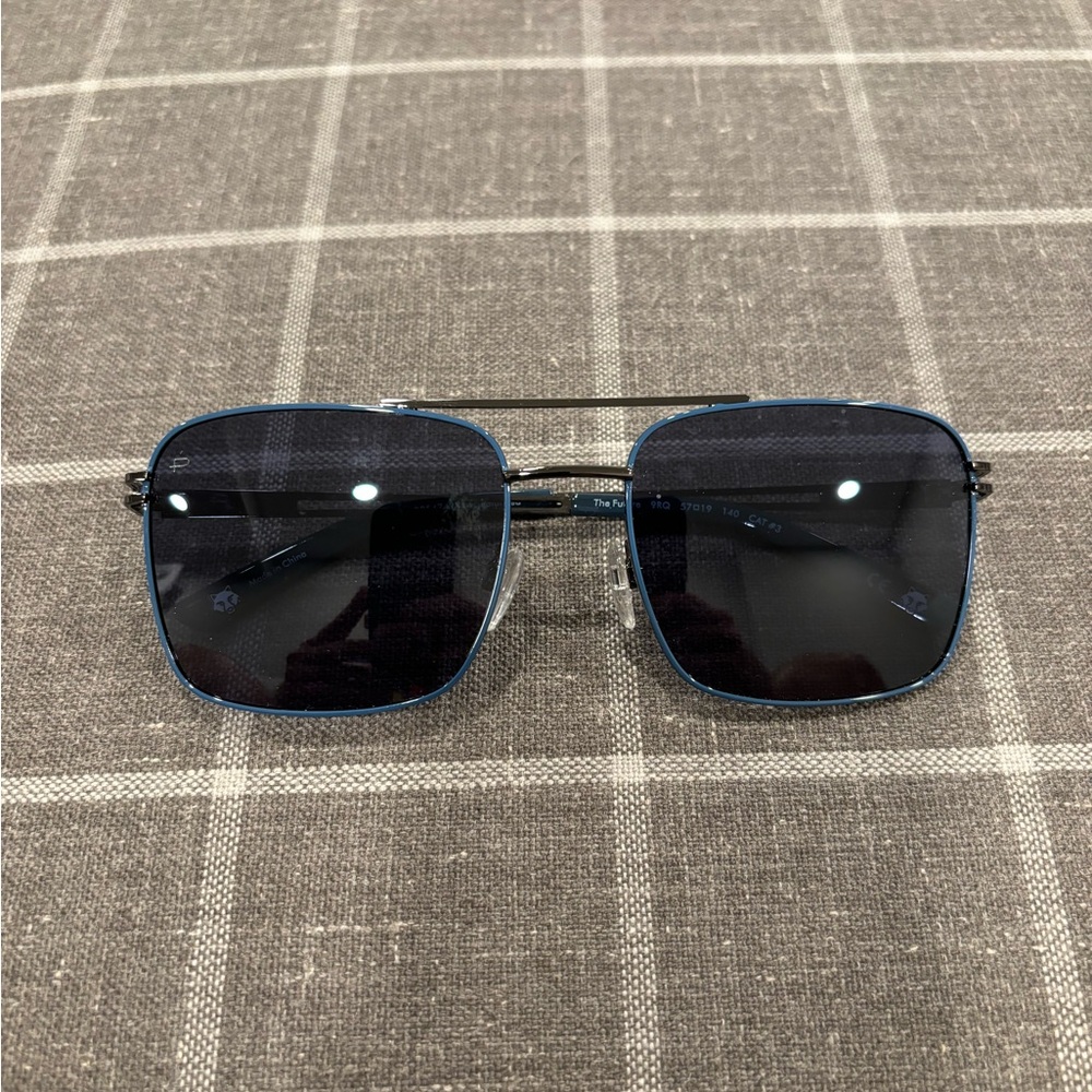 Privé Revaux Unisex Polarized Sunglasses